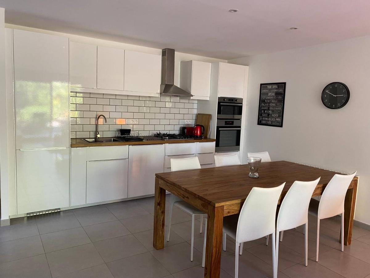 Appartement Et Studio Les Glycines Clara ภายนอก รูปภาพ